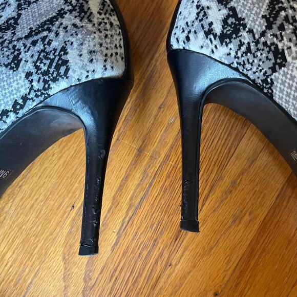 White and black snake print - Picture 5 of 5